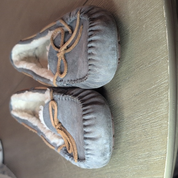 Ugg Dakota Moccasins Slipper Mens 11 - Picture 4 of 9